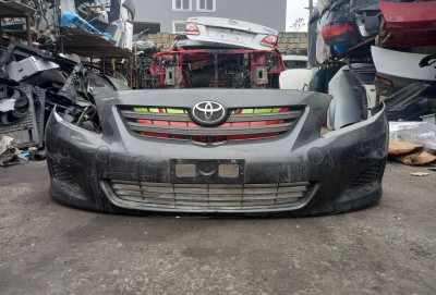 Ön bufer-Toyota Corolla
