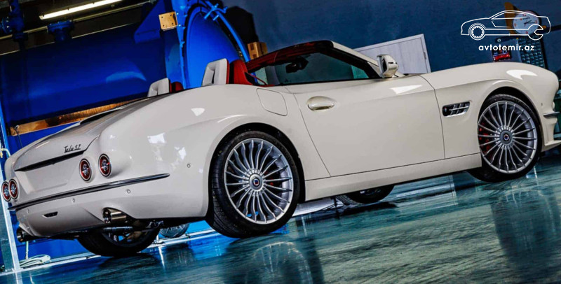 BMW-ni Elvis Preslinin avtomobilinə çevirdilər