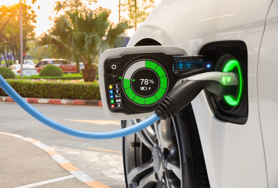 İsti hava elektromobil sürücülərini əlavə xərcə salır