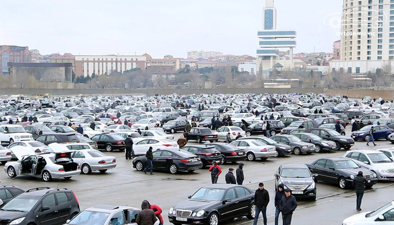 Bakıdakı maşın bazarı Ağdama - Köçürüləcək