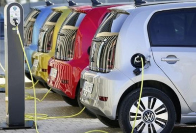 Azərbaycana 17 ölkədən elektromobil idxal edilib