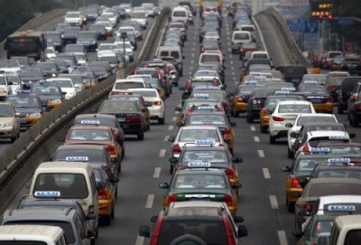Çində elektromobil sahibləri izlənir