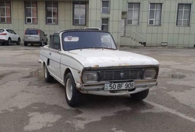 Azərbaycanlı “Moskviç”i cip qiymətinə satır