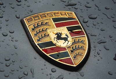 "Porsche" 300-dən çox avtomobili geri çağırdı