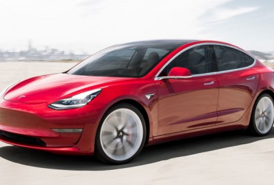 Çin "Tesla"nın elektrikli maşınlarını vergilərdən azad edib
