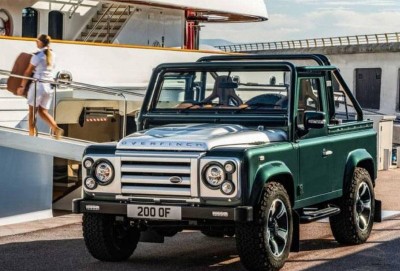 Land Rover Defender modelini dəbdəbəli "yaxtaya" çeviriblər