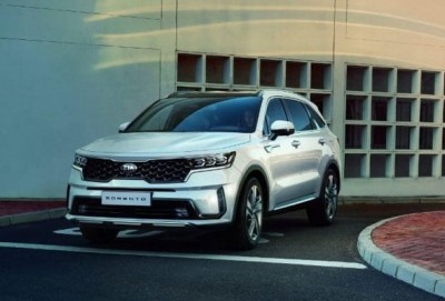 Kia, dördüncü nəsil Sorento modelinin rəsmi şəkillərini dərc edib
