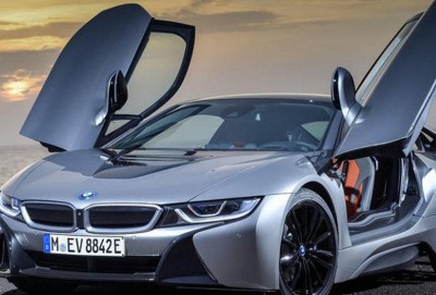 BMW i8-in istehsalı aprel ayında dayandırılacaq