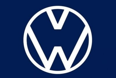 Volkswagen loqosunu dəyişərək insanları sosial məsafəyə səslədi