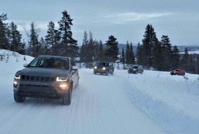 Jeep şirkəti hibridləri şimalda sınaqdan keçirib