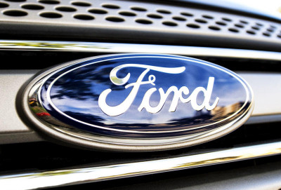 "Ford" 2 milyard dollar zərərə uğrayıb