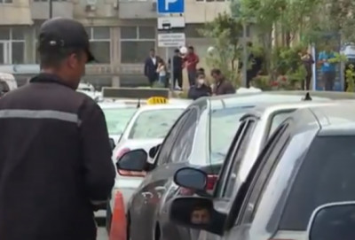 Bakıda parklanma pulsuzdursa bəs bu pullar hara gedir?