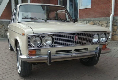 Unikal Lada 2103 sedanı satılır