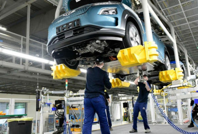 "Hyundai" 48 minə yaxın avtomobili geri çağırdı