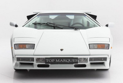 Keke Rosberqin Lamborghini Countach superkarı satışa çıxarılıb