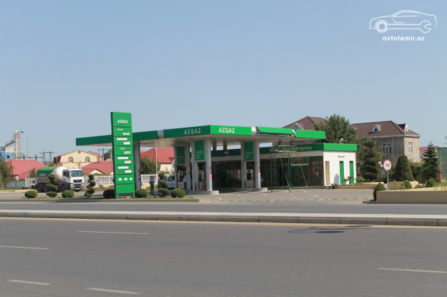Xəzər Abuşov