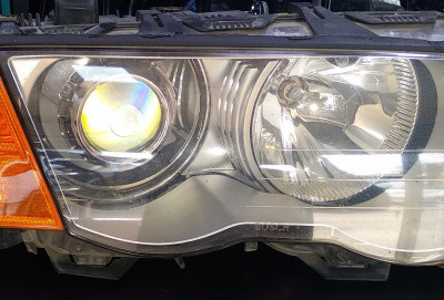Sağ ksenon fara E46 Original