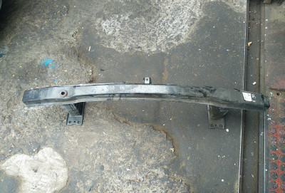 Ön bufer qoruyucusu-Şveller E90