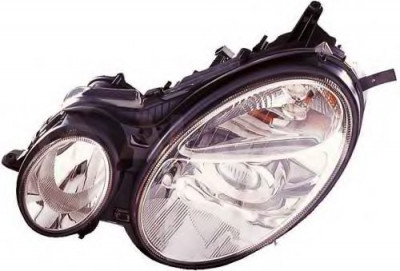 Fara ön sol xenon W211-Hella