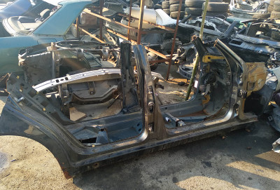 Ban - sağ hissə - stoyka - W210