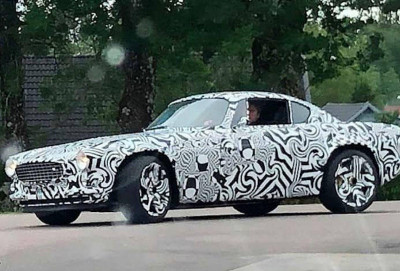 Volvo klassik formalı qeyri-adi prototipi sınayır