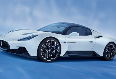 Maserati 13 yeni model buraxacaq
