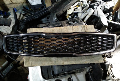 Radiator barmaqlığı - Cerato