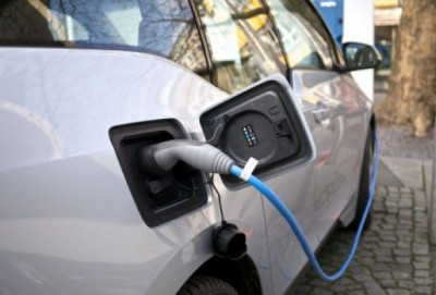 Bu elektromobil modelləri kəskin bahalaşdı
