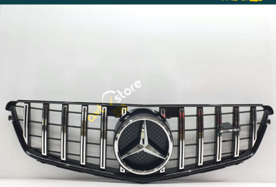 W204 - Radiator barmaqlığı