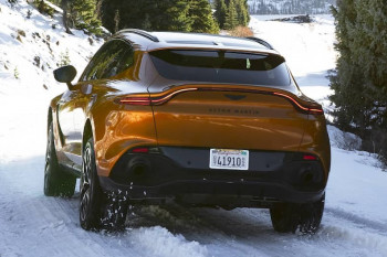 Aston Martinin yeni modeli qoşulan hibrid olacaq