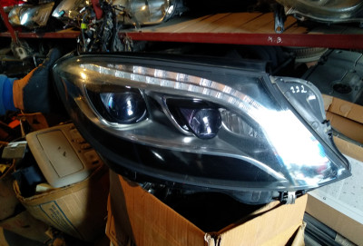 Sağ fara - W222