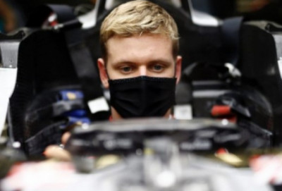 Formula 1-də 30 ildən sonra daha bir Şumaxer debüt EDƏCƏK