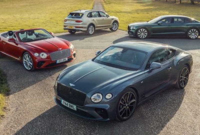 "Bentley" iki yüz mininci avtomobilini buraxıb