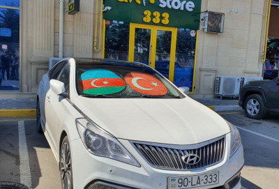Azərbaycan Türkiyə bayraqlı tent