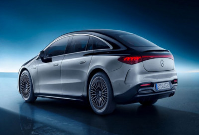 "Mercedes" yeni elektrikli avtomobilini təqdim etdi