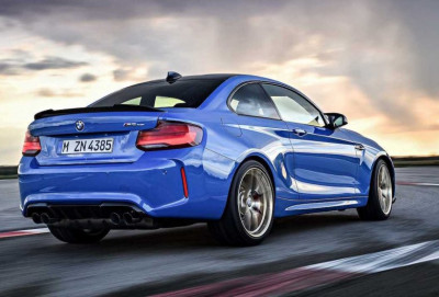 "BMW" yeni modelini hazırlayır