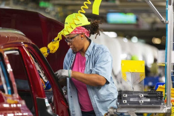 "Toyota" iki səkkiz yerlik krossoverin buraxılışına hazırlaşır