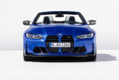 "BMW M4" təqdim olunub