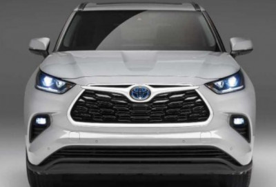 "Toyota" yeni versiyaya sahib olub