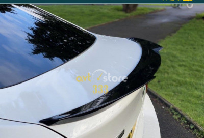 4 series original M Spoiler
