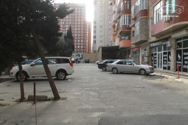 Elxan İsayev